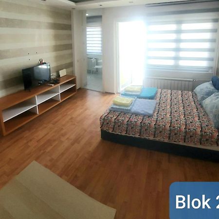 דירות בלגרד Apartman Blok מראה חיצוני תמונה