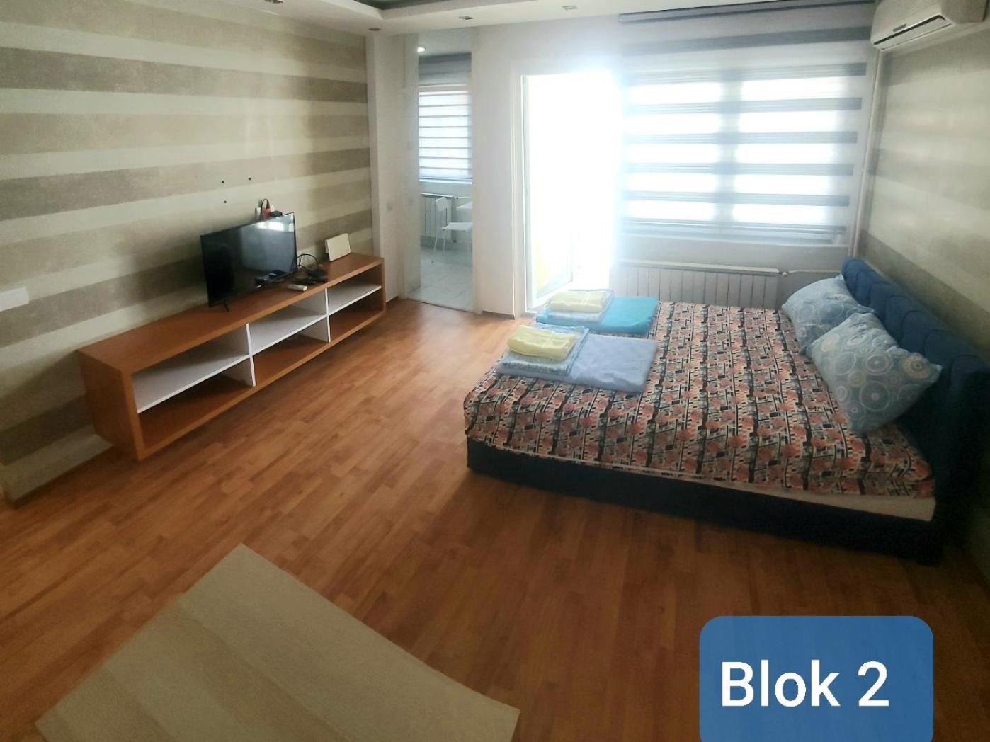 דירות בלגרד Apartman Blok מראה חיצוני תמונה